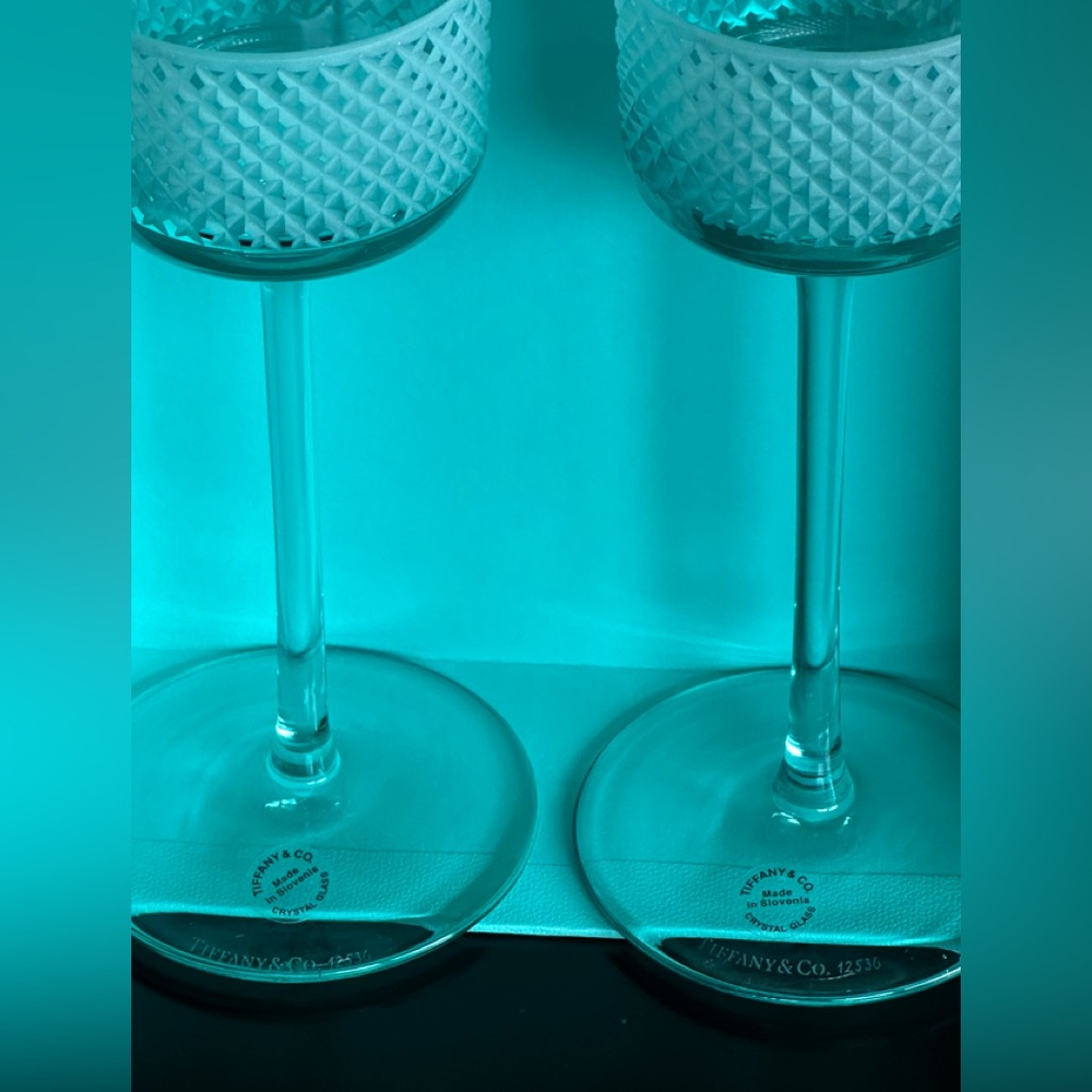 Tiffany&Co. Diamond point blue champagne glass, set of 2 - Picture 3 of 3